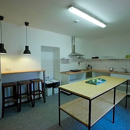 U Zlateho Kohouta Hostel Kromieryż